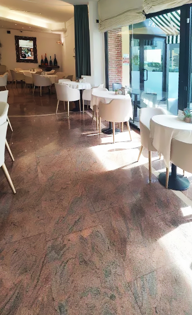 MODERNO BAR MEDA